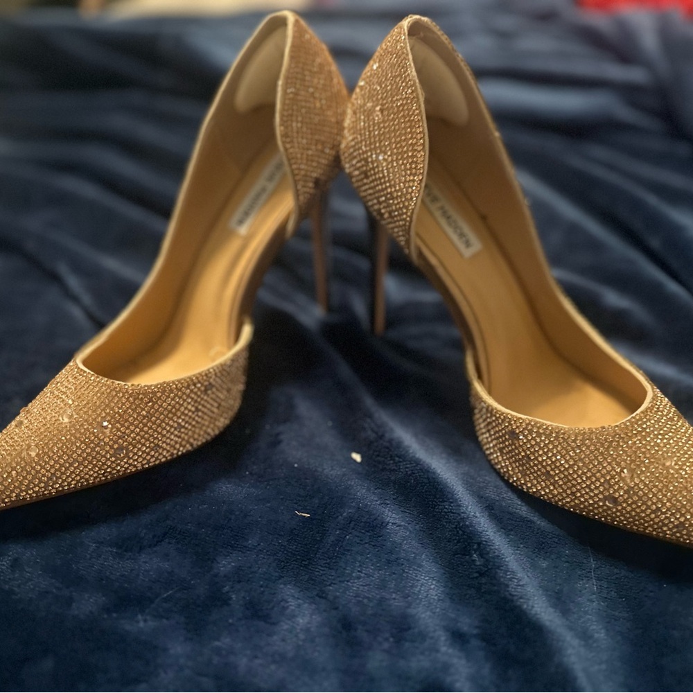 NWOT Steve Madden heels